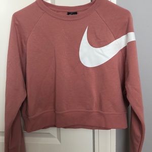 Plum color Nike sweatshirt. Worn only once.